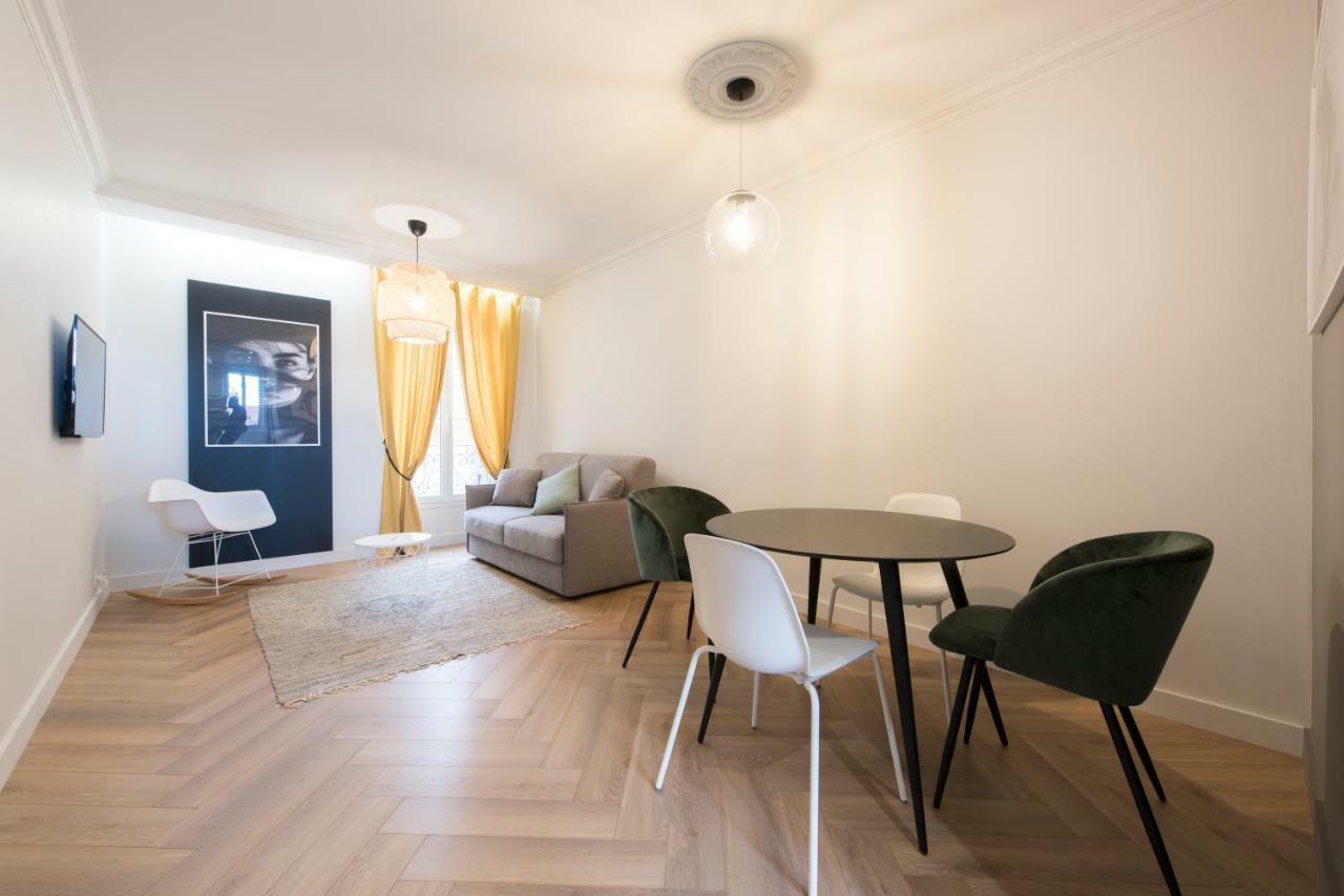 F2 Chambre En Duplex Saint-Raphaël Esterno foto