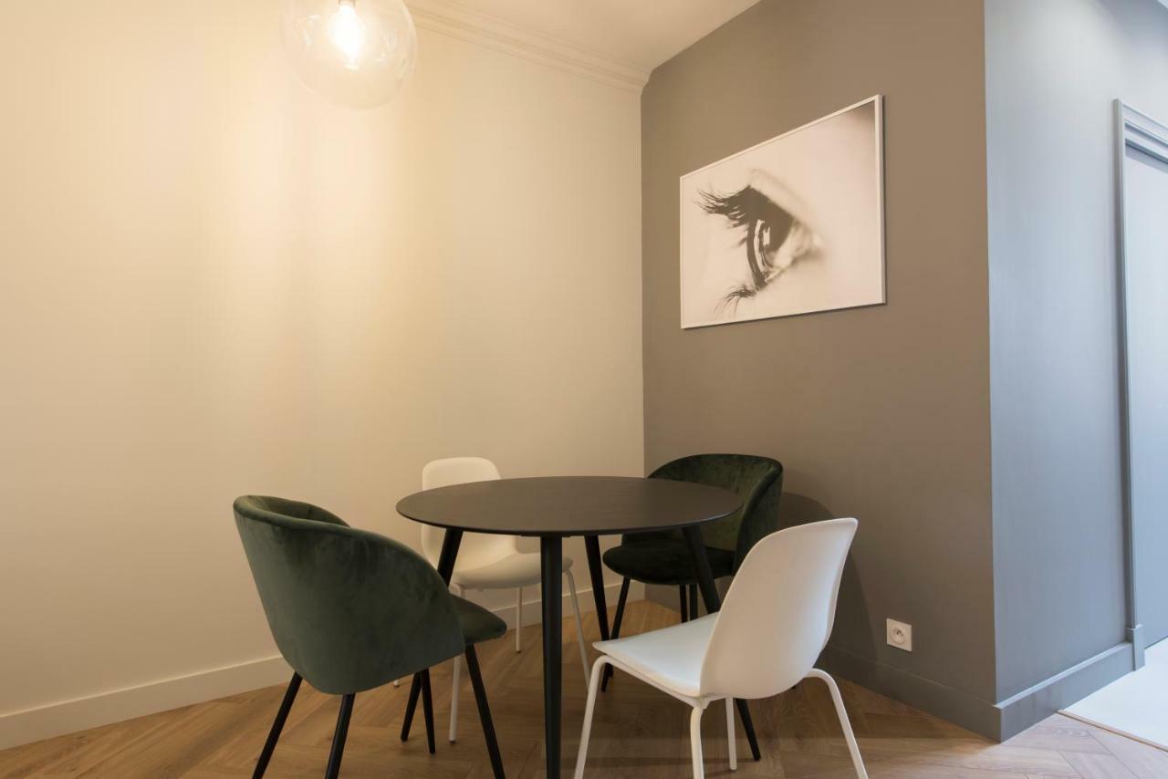 F2 Chambre En Duplex Saint-Raphaël Esterno foto