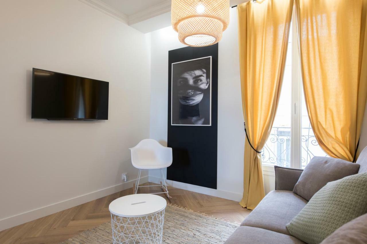F2 Chambre En Duplex Saint-Raphaël Esterno foto
